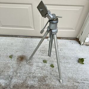 Davidson Aluminum Tripod Star D Continental Mark III Pan Tilt Head 28-72" Camera